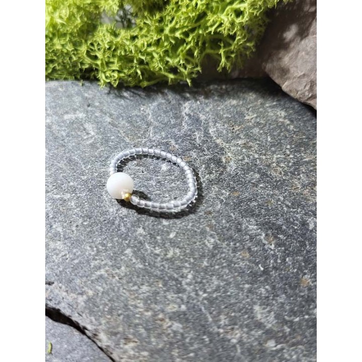 Biały Opal – subtelny blask elegancji