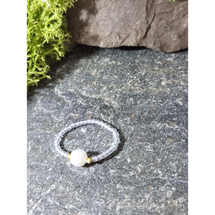 Biały Opal – subtelny blask elegancji