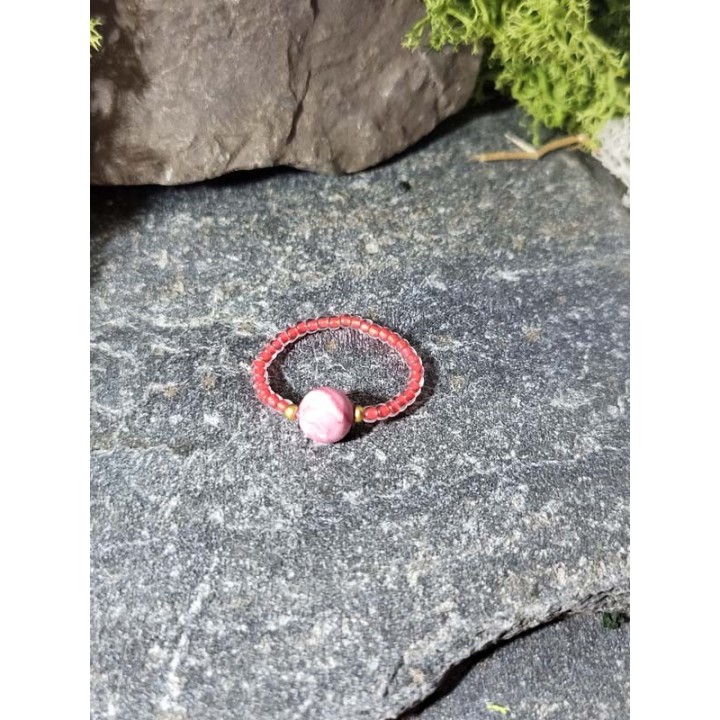 Howlit różowo-zielony – harmonia kolorów