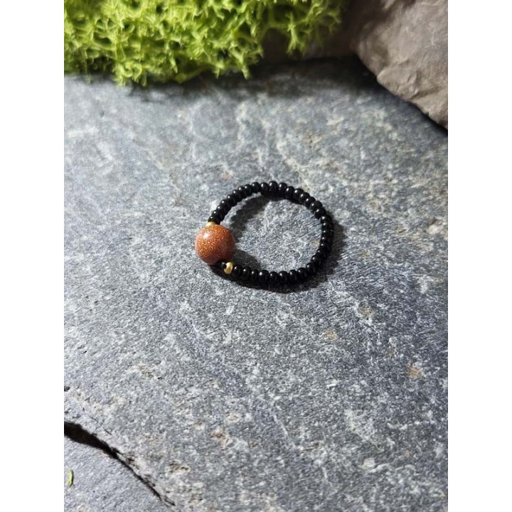 Piasek Pustyni – złocista głębia blasku