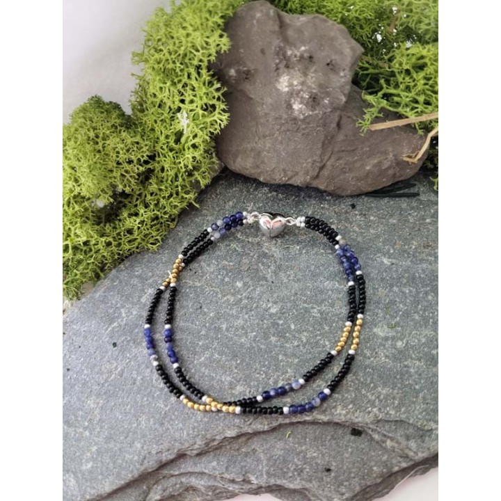 Sodalit & Hematyt miodowy – podwójna równowaga barw