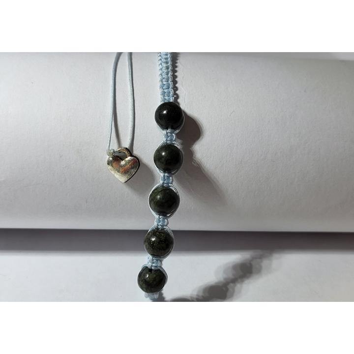 Jaspis - surowe piękno natury