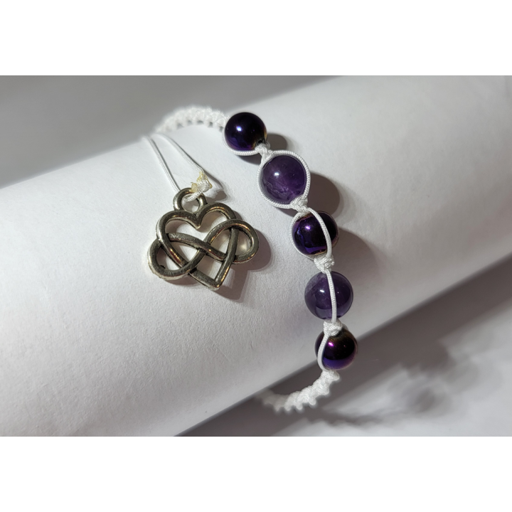 Hematyt i Ametyst - kontrast, który przyciąga spojrzenia